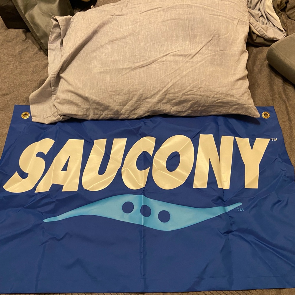 Saucony brand flag
